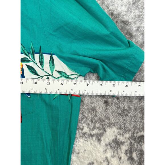 Paradise Found Green Short Sleeve Parrot Casual Button Shirt Size L Large - Picture 4 of 7